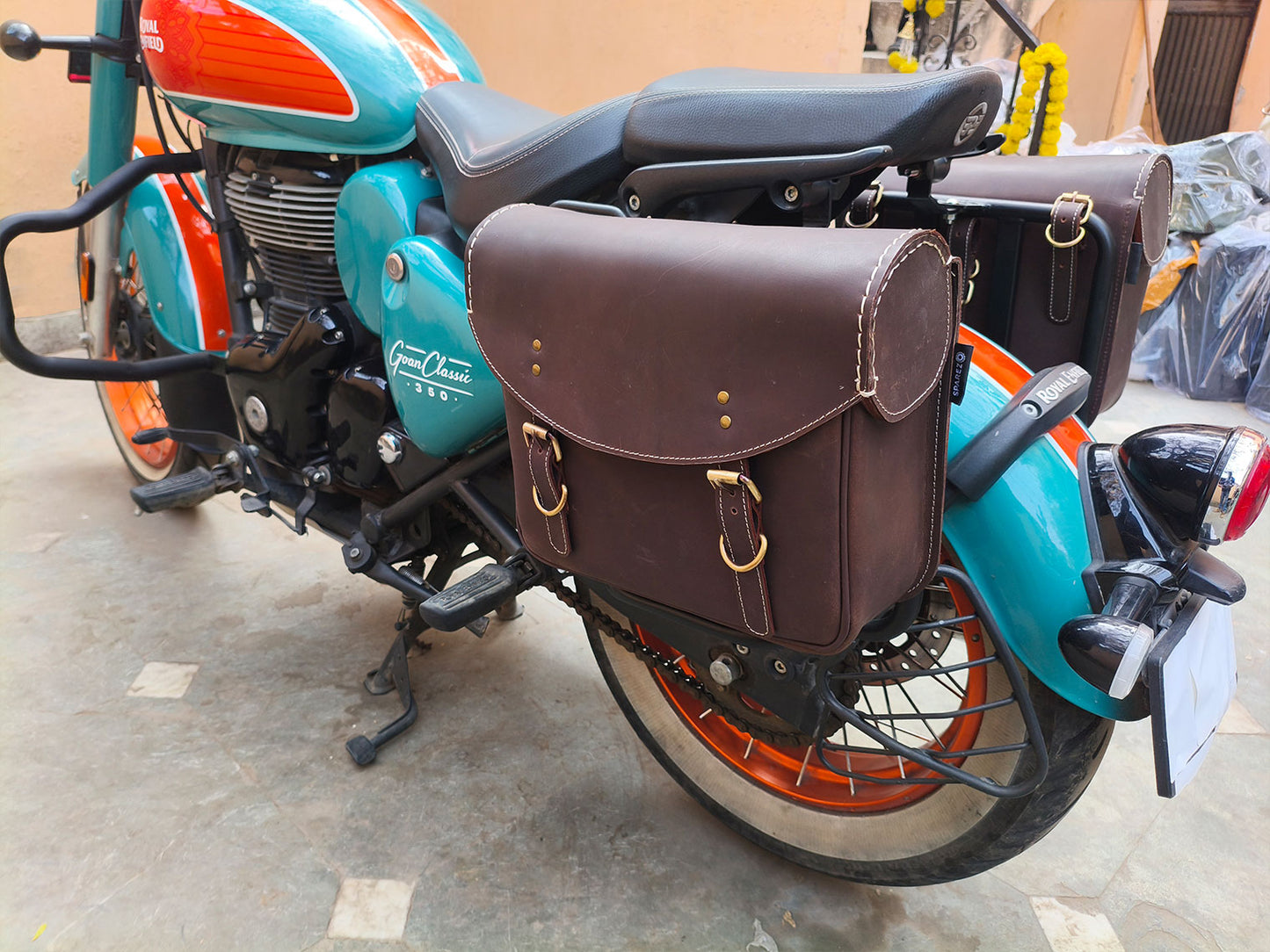 For Royal Enfield Goan Classic 350 Leather Pannier Bags With Mounting D3