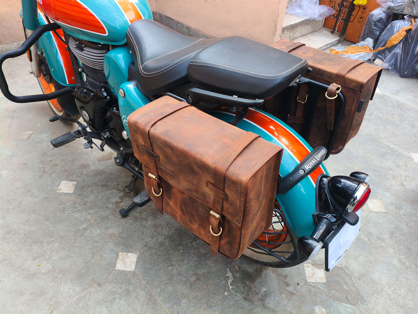 For Royal Enfield Goan Classic 350 Leather Pannier Bags With Mounting D4
