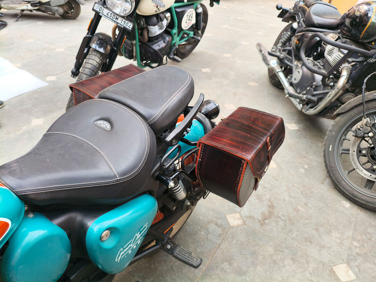For Royal Enfield Goan Classic 350 Pannier Bags Antique Brown With Saddle Stay