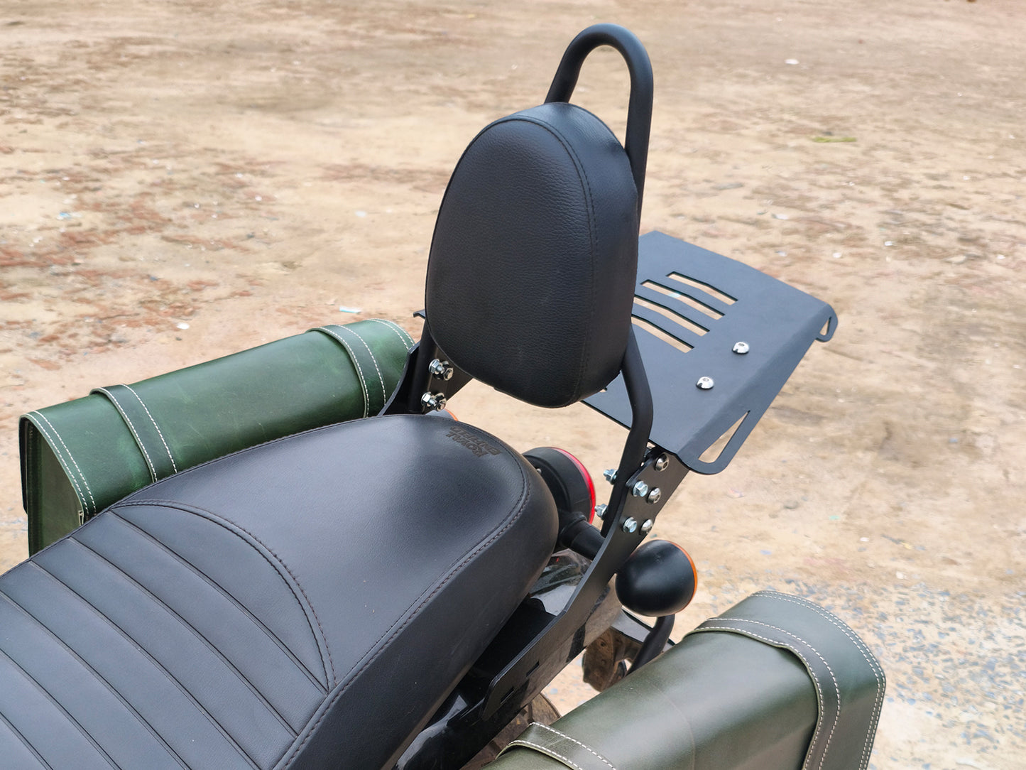 For Royal Enfield Hunter 350 Sissy Bar With Backrest And Luggage Rack Black