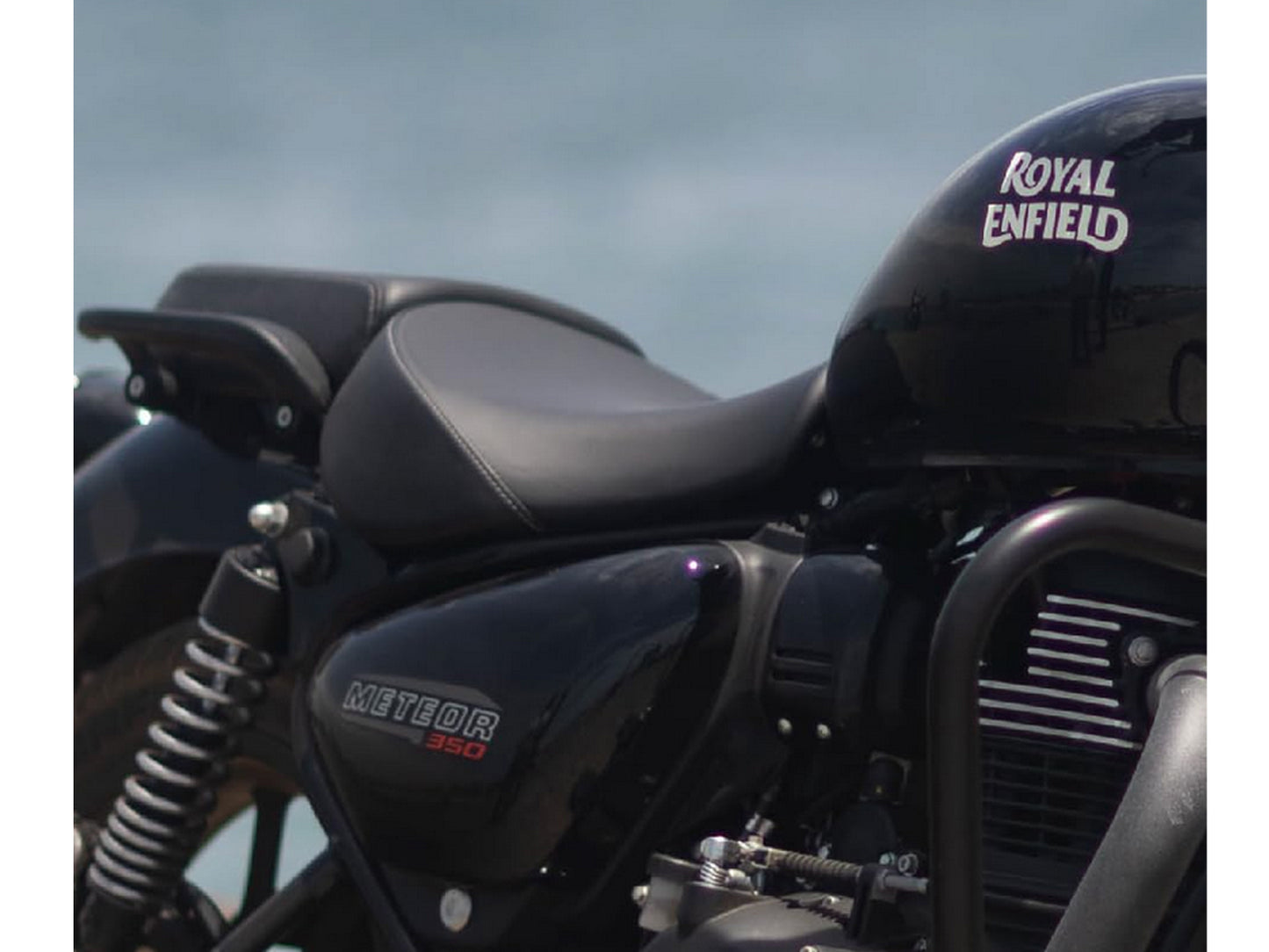 Genuine Royal Enfield Meteor 350 Black Low Ride Rider Seat KXA00065
