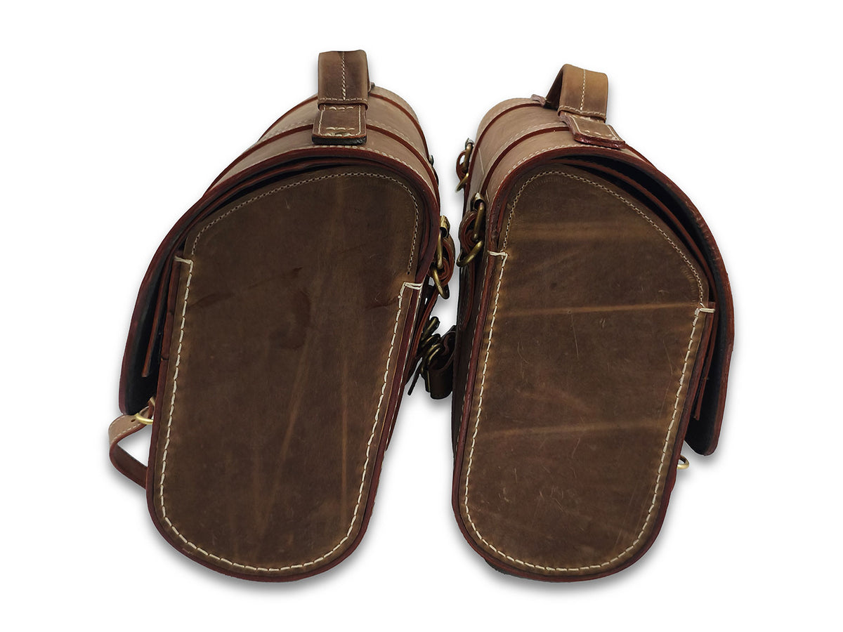 For Royal Enfield Super Meteor 650 Genuine Leather Pannier Bags & Mounting D31
