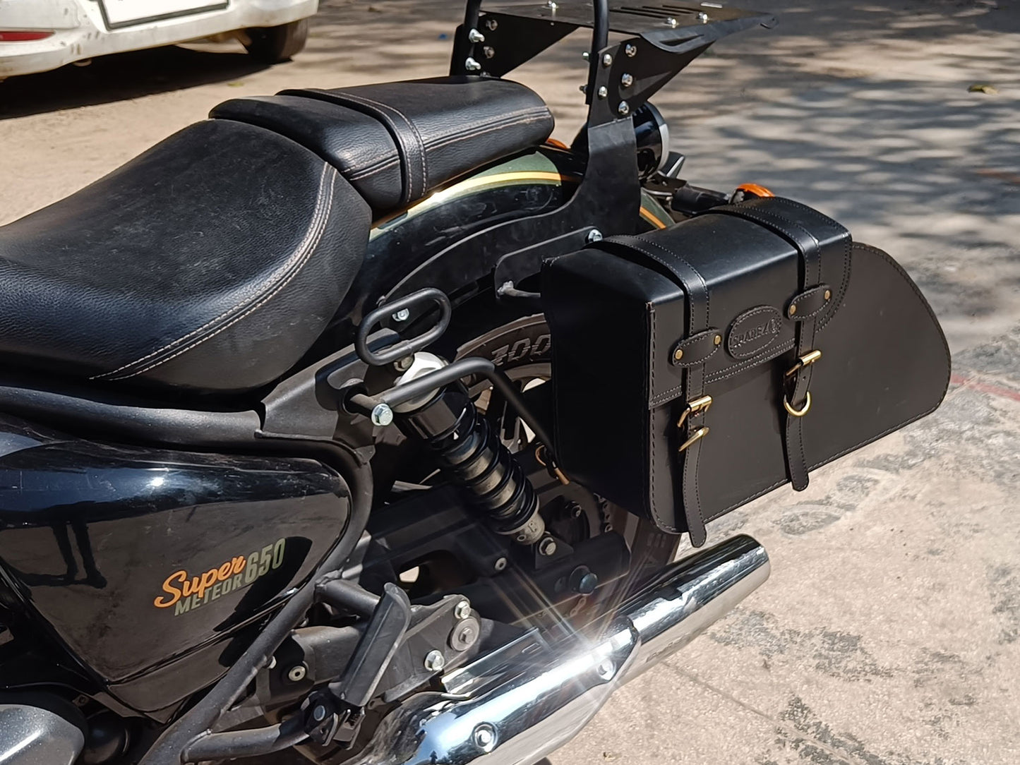 For Royal Enfield Super Meteor 650 Leather Pannier Bags with Saddle Stays