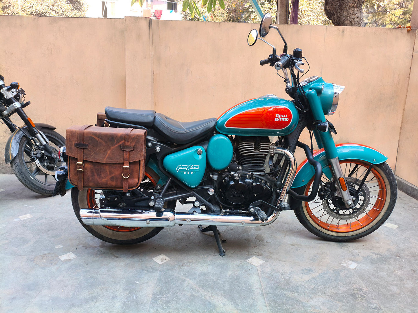 For Royal Enfield Goan Classic 350 Leather Pannier Bags With Mounting D4