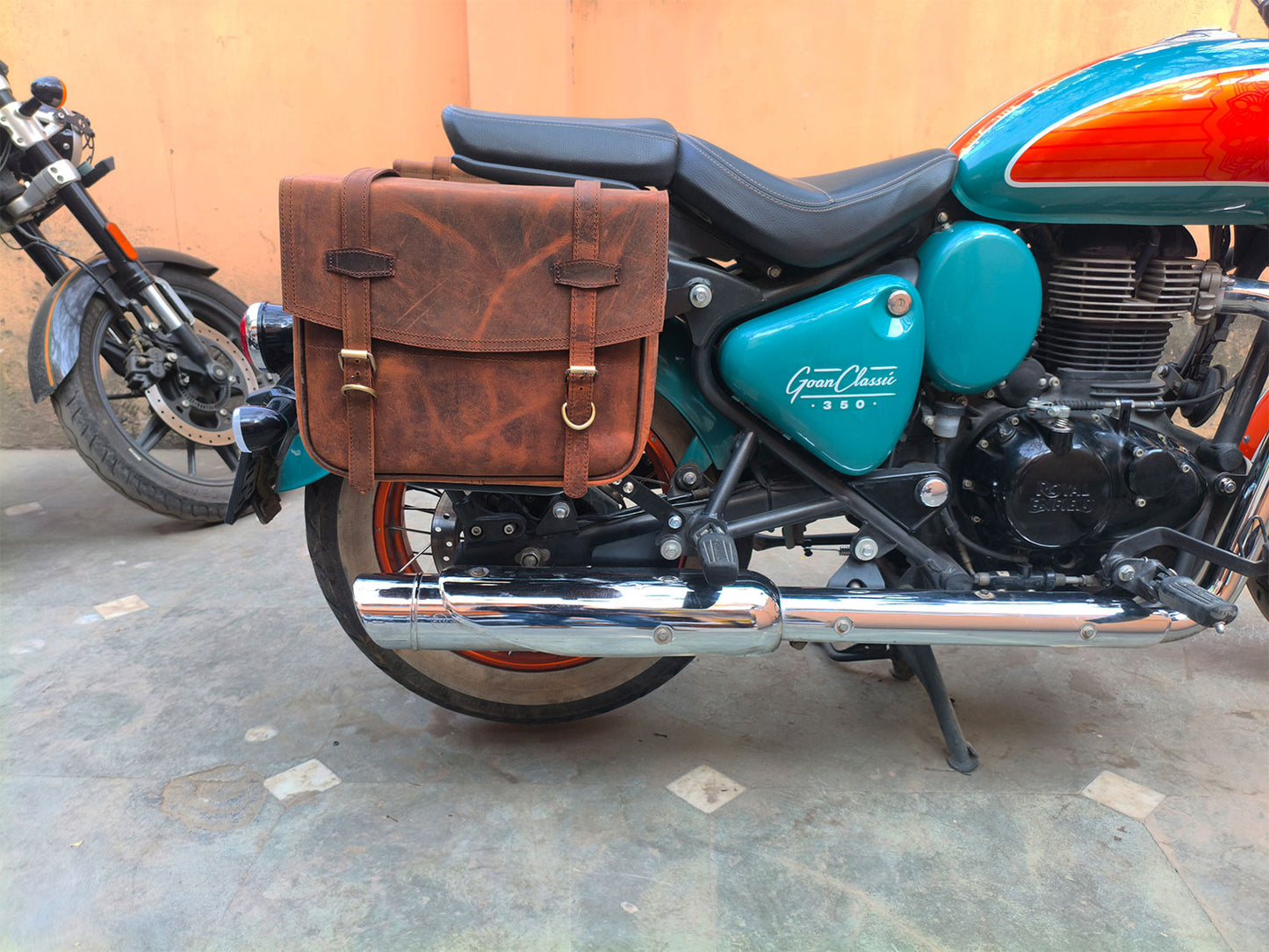 For Royal Enfield Goan Classic 350 Leather Pannier Bags With Mounting D4