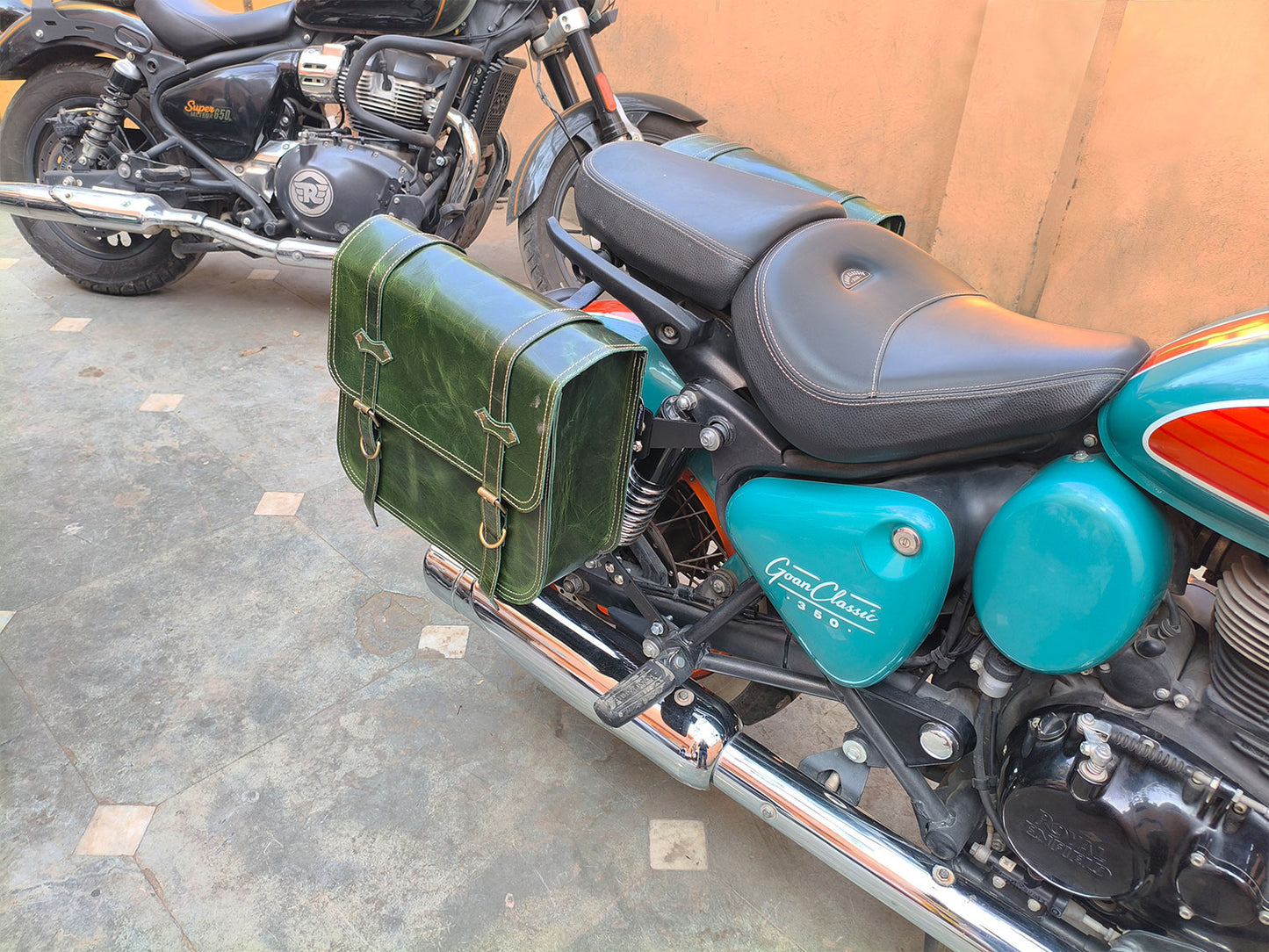 For Royal Enfield Goan Classic 350 Leather Pannier Bags With Mounting D5