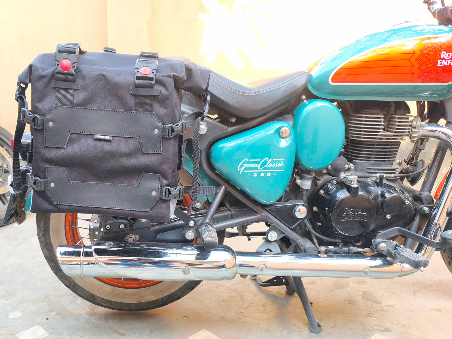 For Royal Enfield Goan Classic 350 Canvas Pannier Bags With Mounting D24