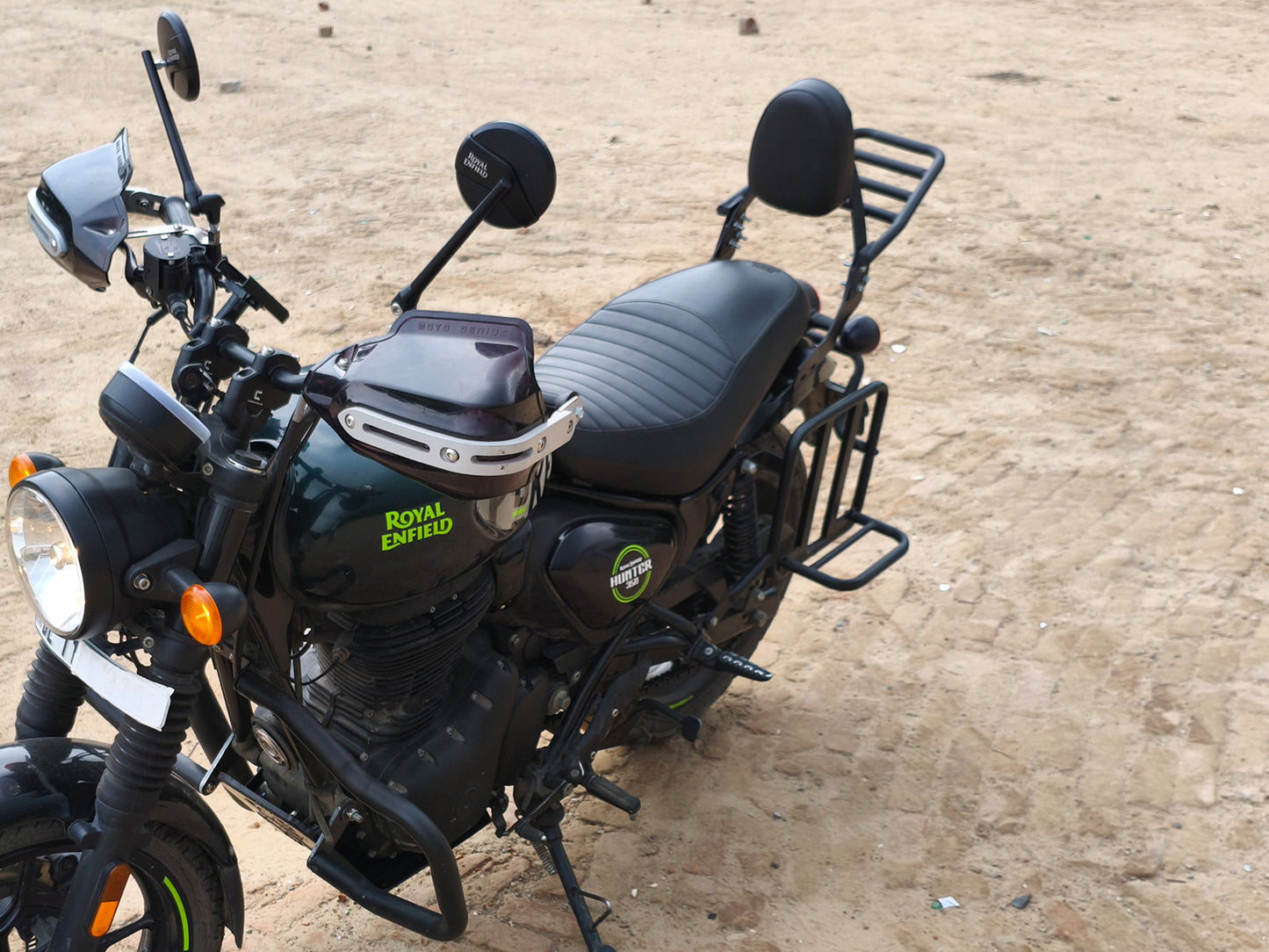 For Royal Enfield Hunter 350 Rear Luggage Rack With Backrest Black