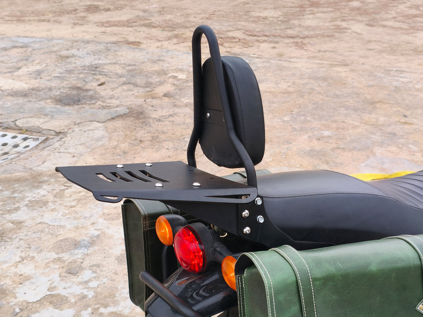 For Royal Enfield Hunter 350 Sissy Bar With Backrest And Luggage Rack Black