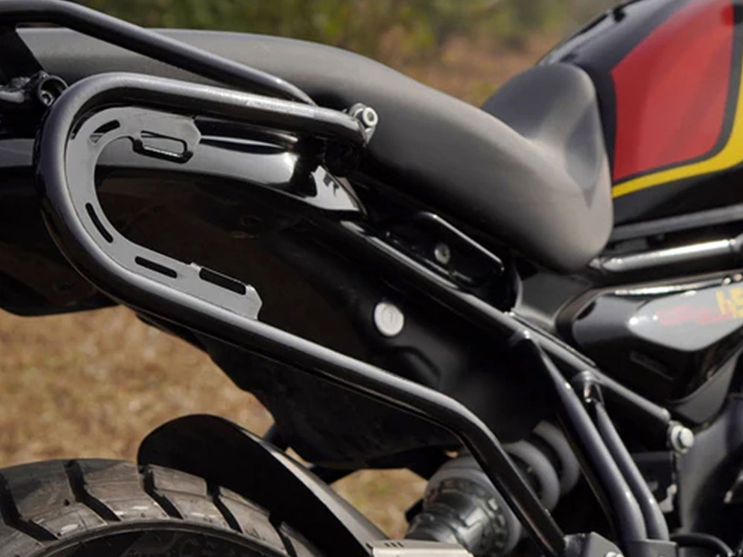 For Royal Enfield Guerrilla 450 Pannier Mounting Rails Black