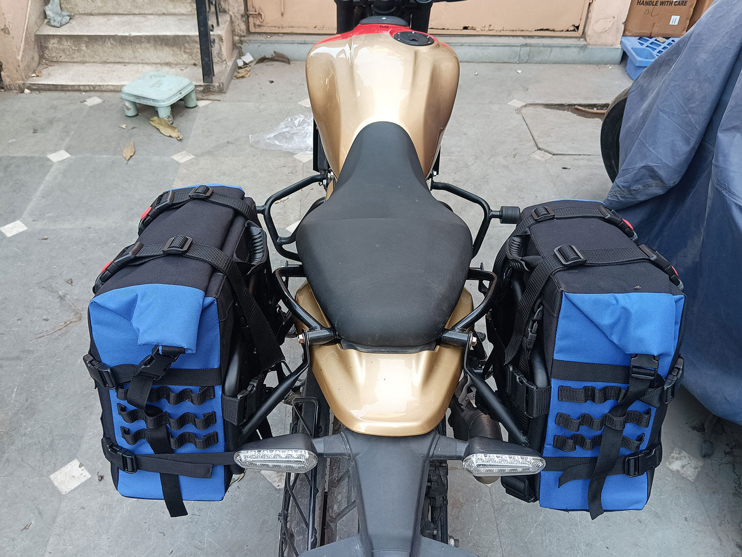 For Royal Enfield Guerrilla 450 Canvas Pannier Bags With Mounting D1