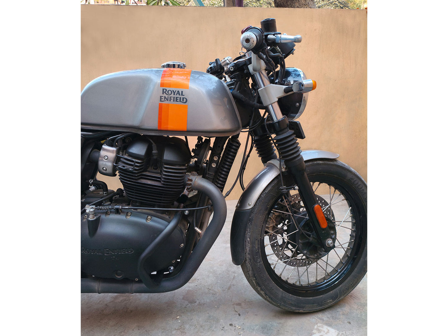For Royal Enfield GT & Interceptor 650 Compact Engine Guard Black