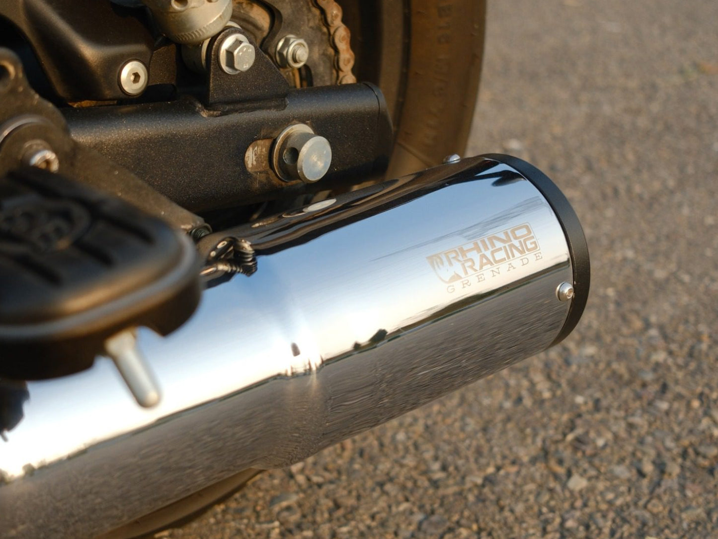 For Royal Enfield Super Meteor 650 Rhino Racing Grenade V4 Exhaust Silencer Polished