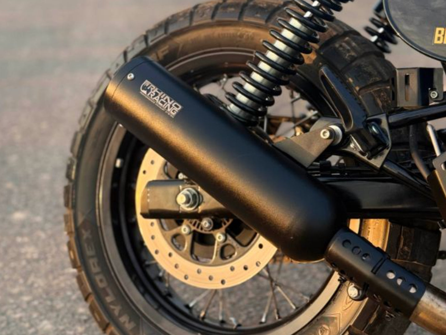 For Royal Enfield Bear 650 Rhino Racing Scramjet Max V2 Exhaust Silencer Black
