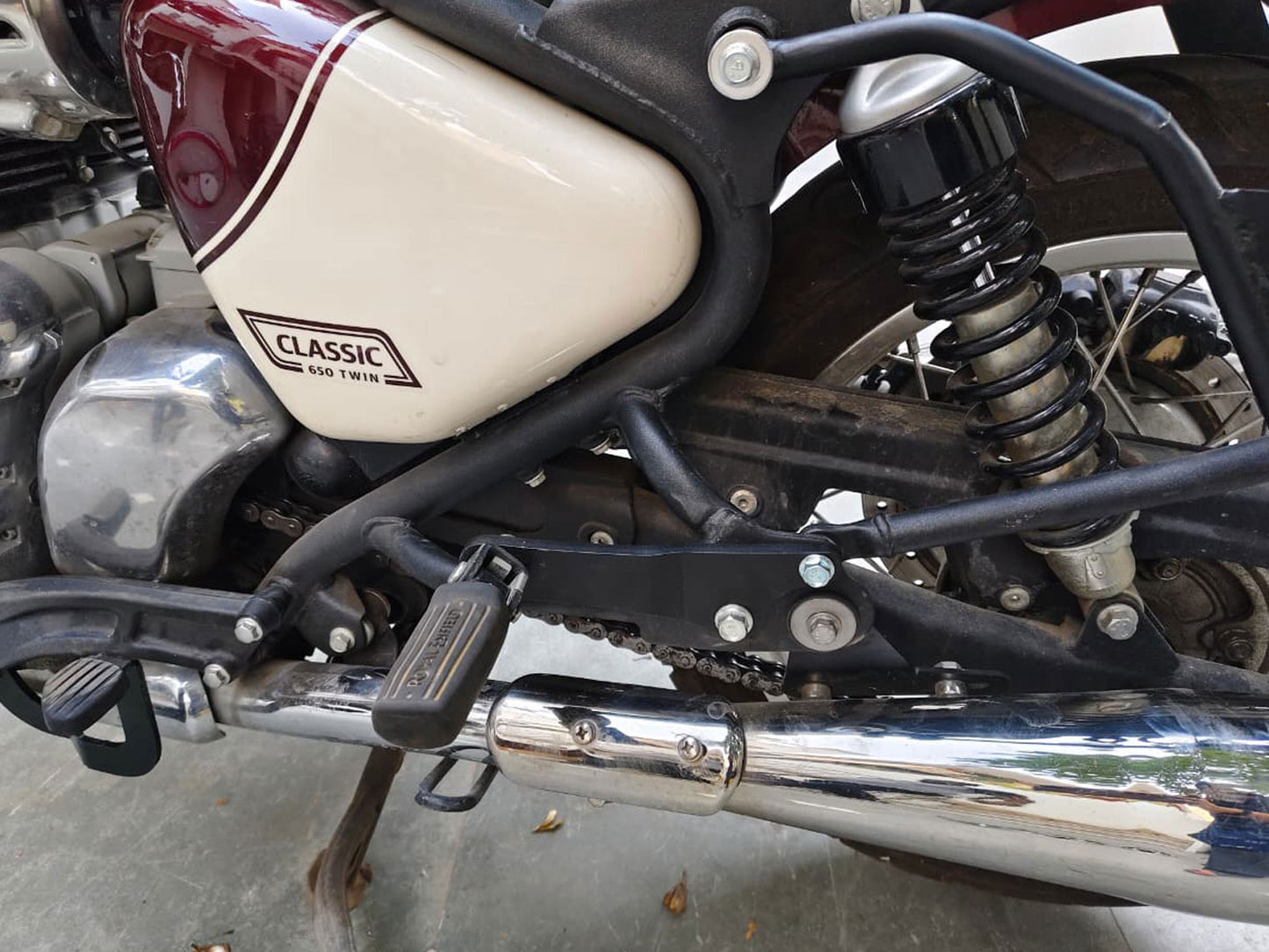 For Royal Enfield Classic 650 Pillion Footrest Relocator Bracket