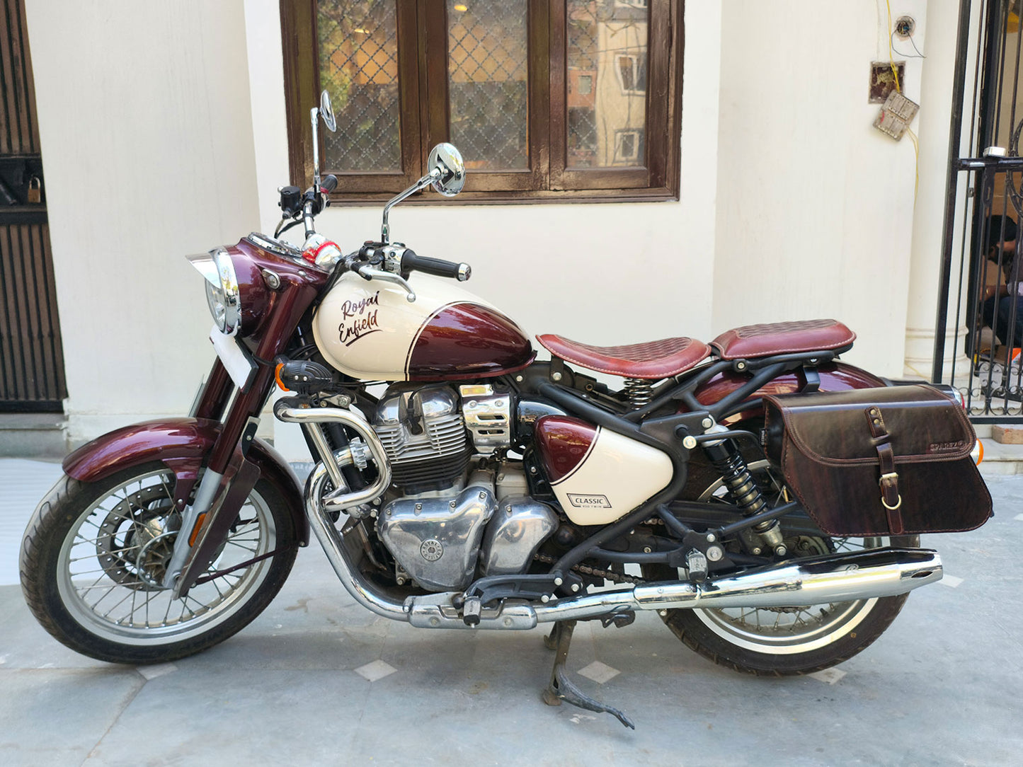For Royal Enfield Classic 650 Front & Rear Seats And Saddle Stay With Bags Antique Brown