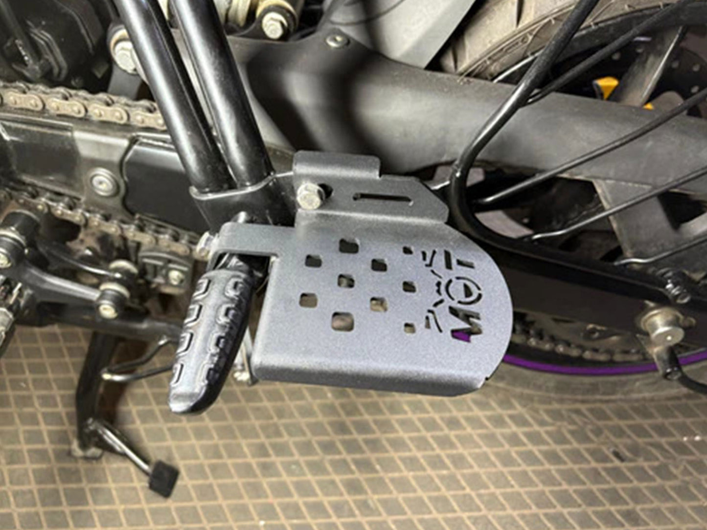 For Royal Enfield Guerrilla 450 Footrest Extender Black