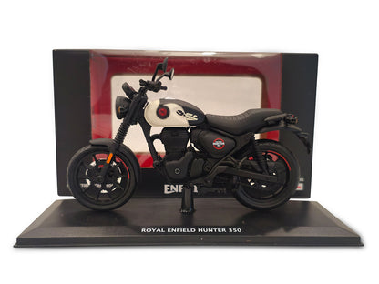 Genuine Royal Enfield Hunter 350 1:12 Scale Model Tokyo Black