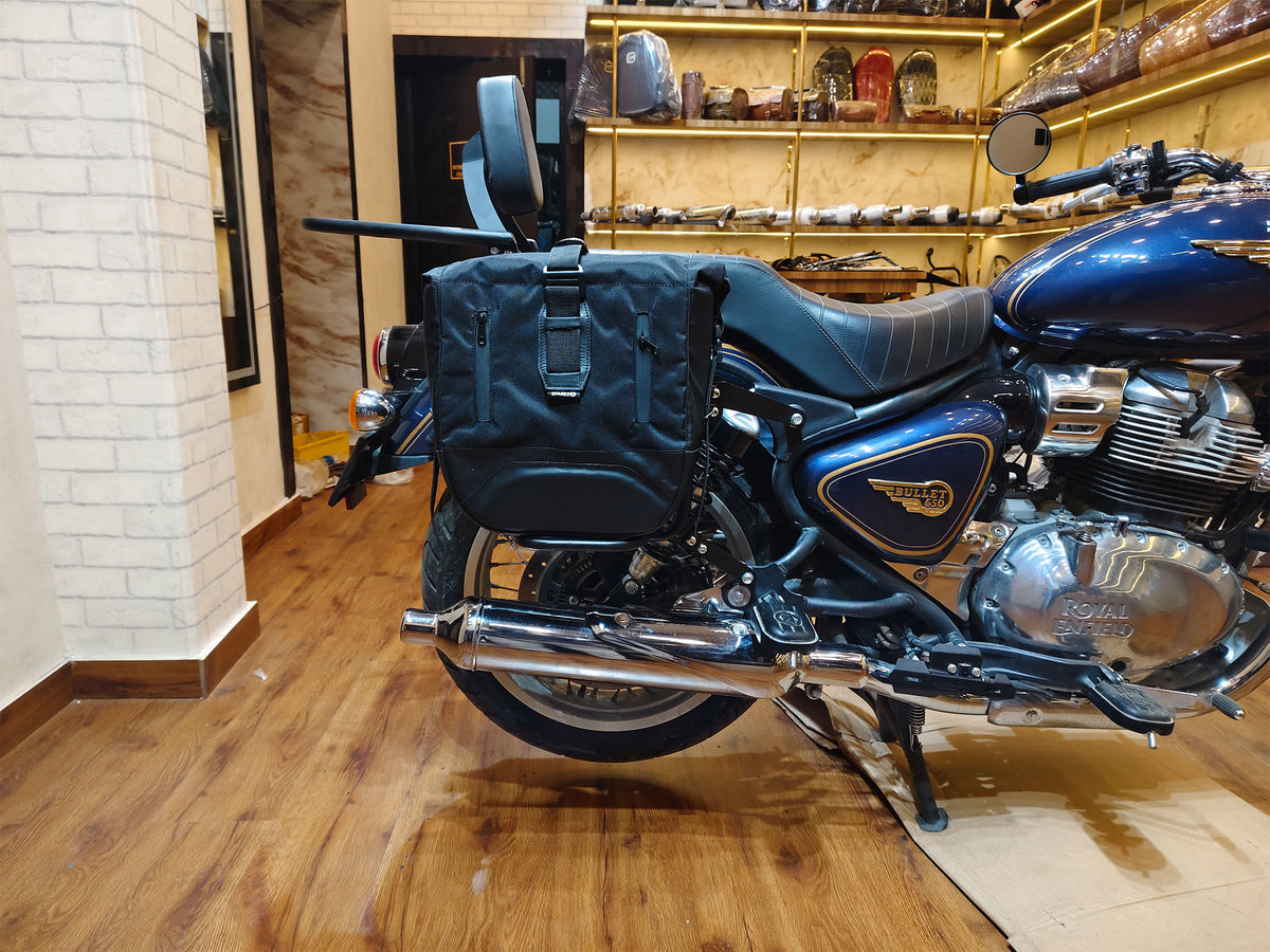 For Royal Enfield Bullet 650 Leather & Canvas Pannier Bags & Mounting D18